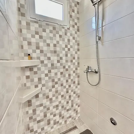 Apartments Hajl Krk Town Exterior foto